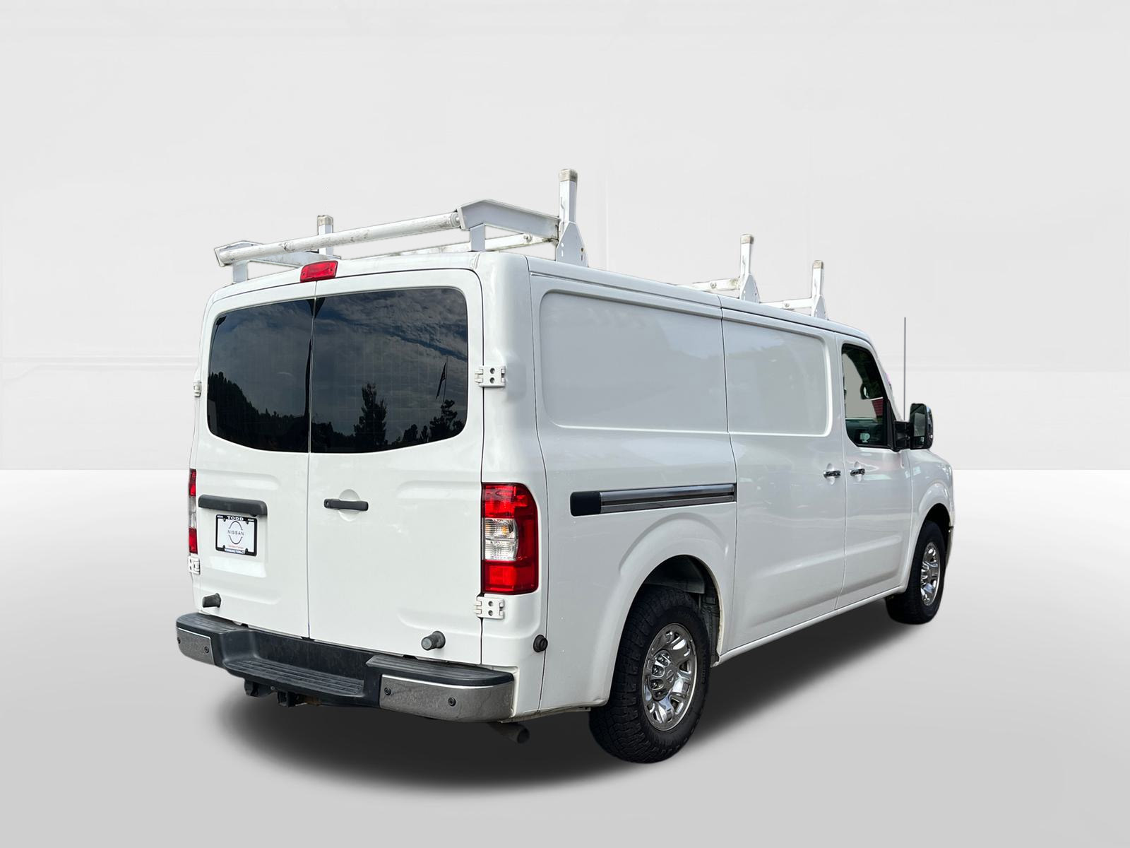 2018 Nissan NV3500 HD Cargo SL 4