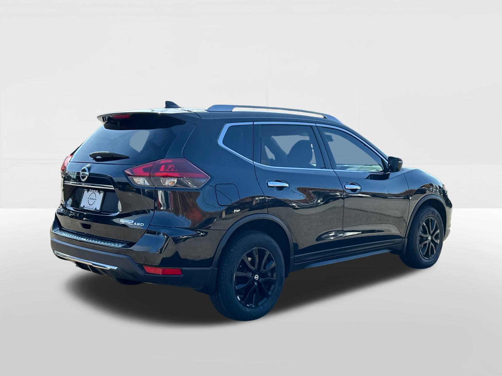 2019 Nissan Rogue S 4