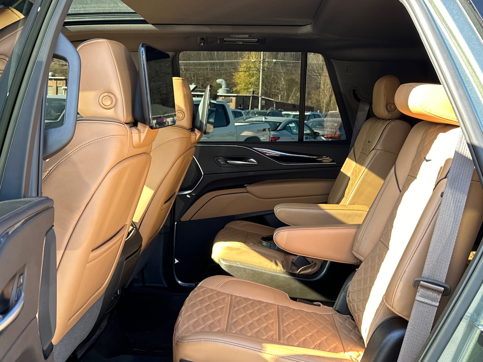 2023 Cadillac Escalade Premium Luxury 22