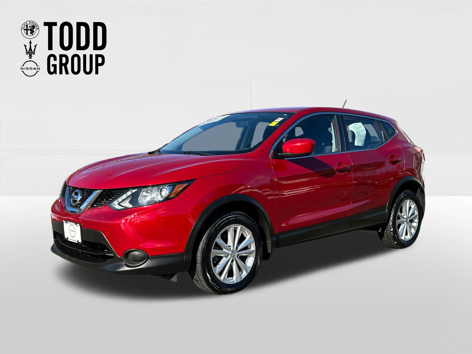 2017 Nissan Rogue Sport S 1