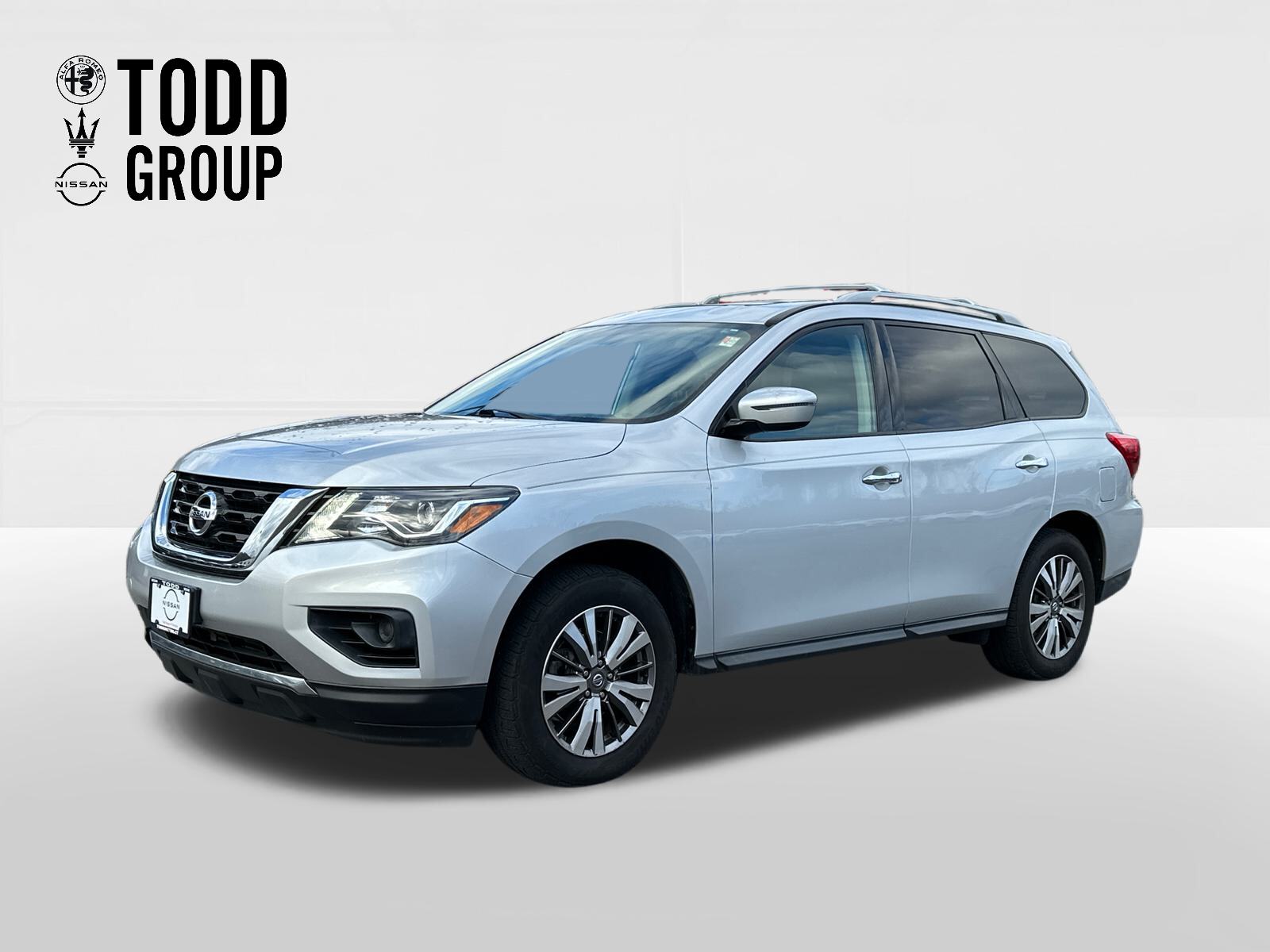 2019 Nissan Pathfinder S 1