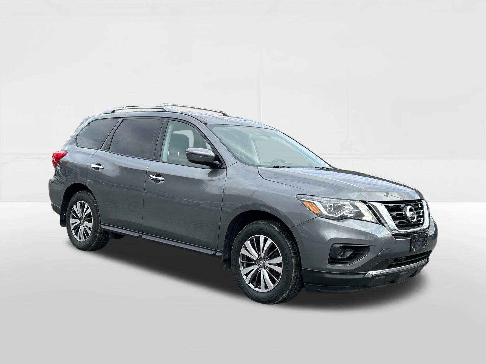 2019 Nissan Pathfinder S 5