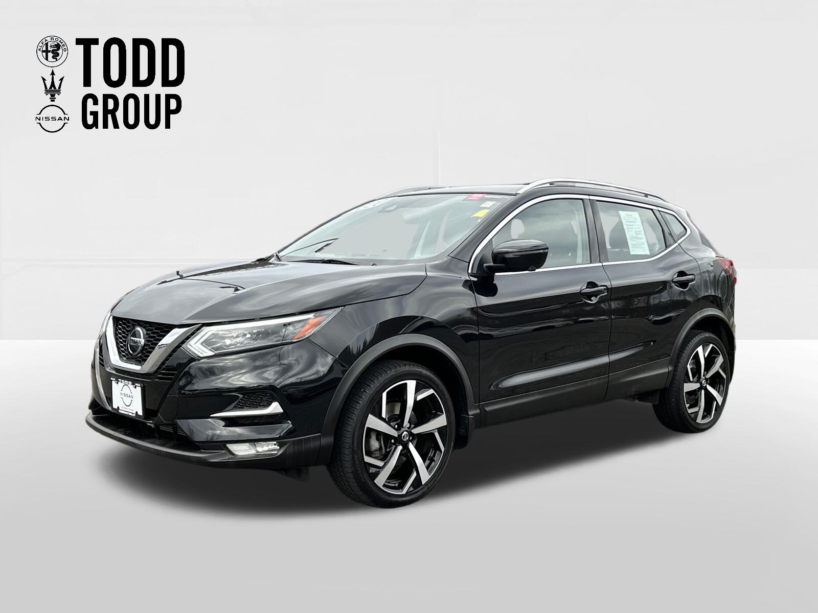 2020 Nissan Rogue Sport SL 1