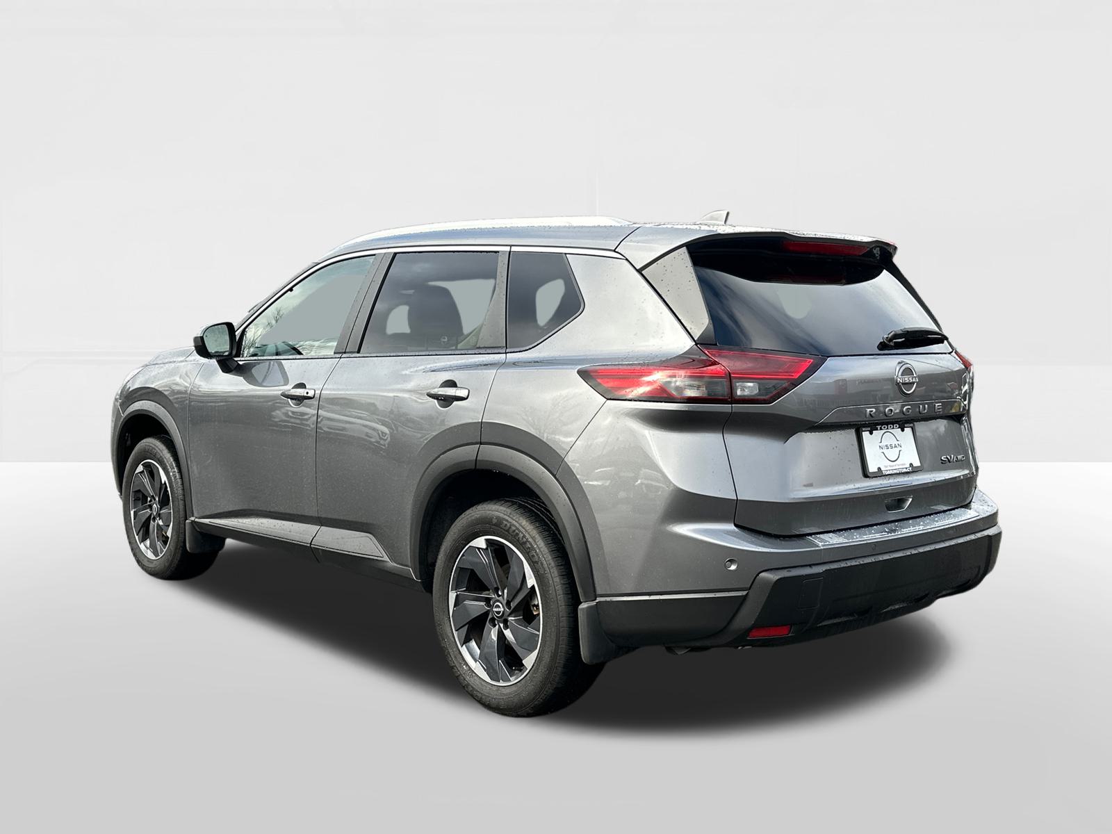 2024 Nissan Rogue SV 2