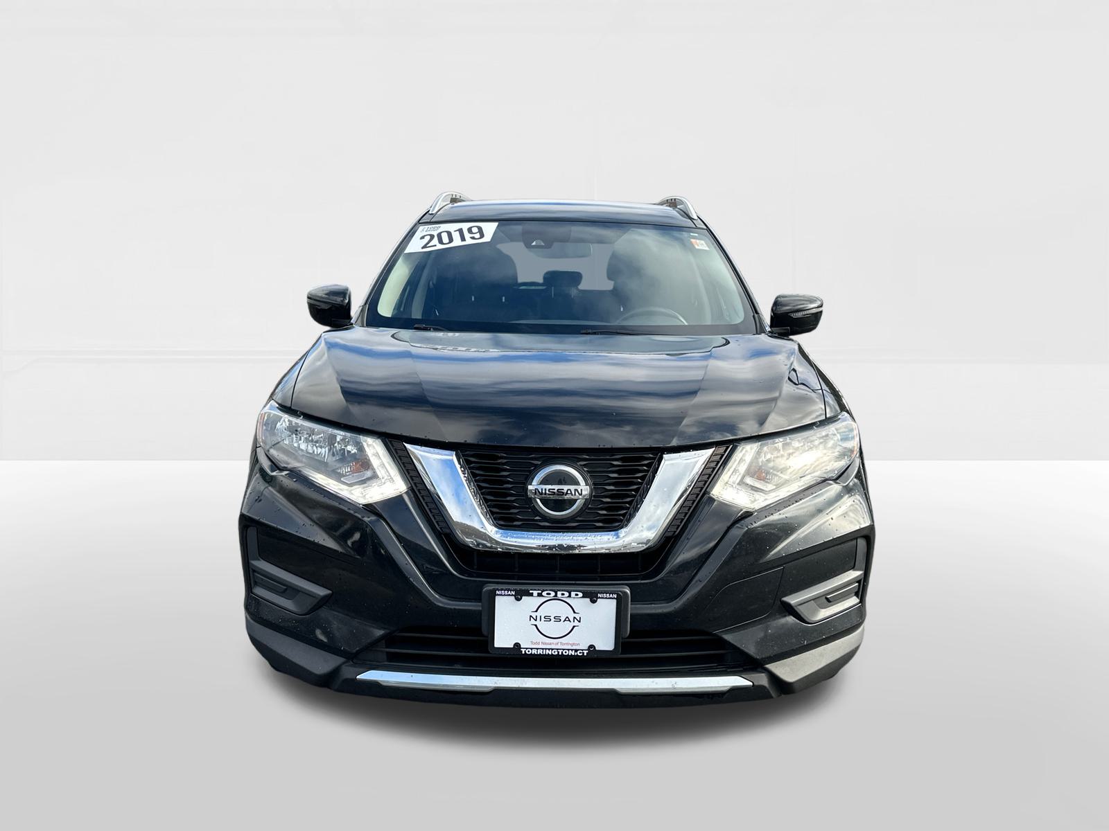 2019 Nissan Rogue SV 6