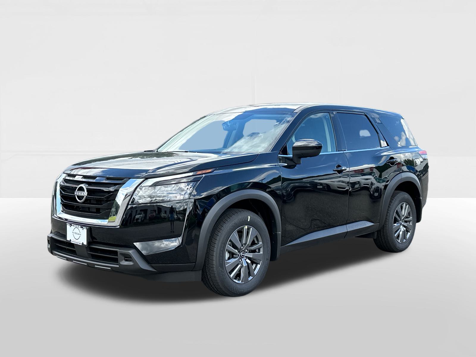 2024 Nissan Pathfinder S 1