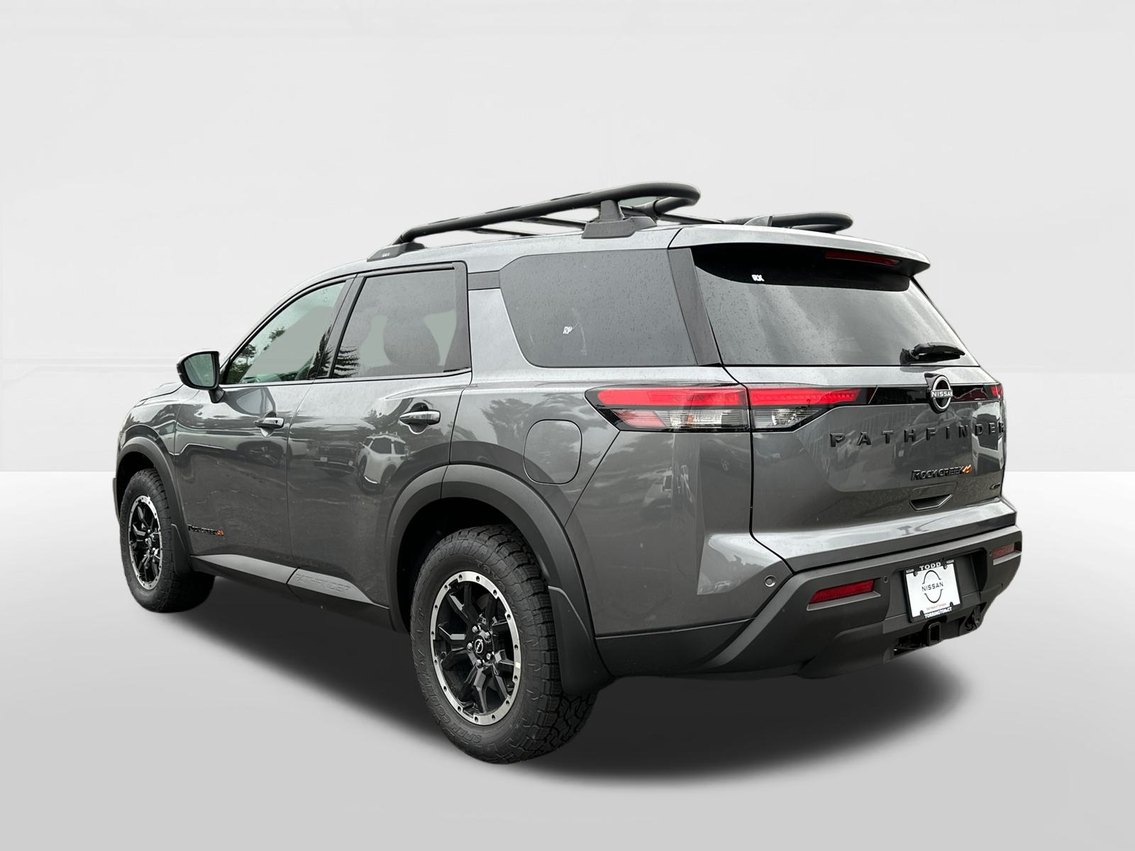 2024 Nissan Pathfinder Rock Creek 2