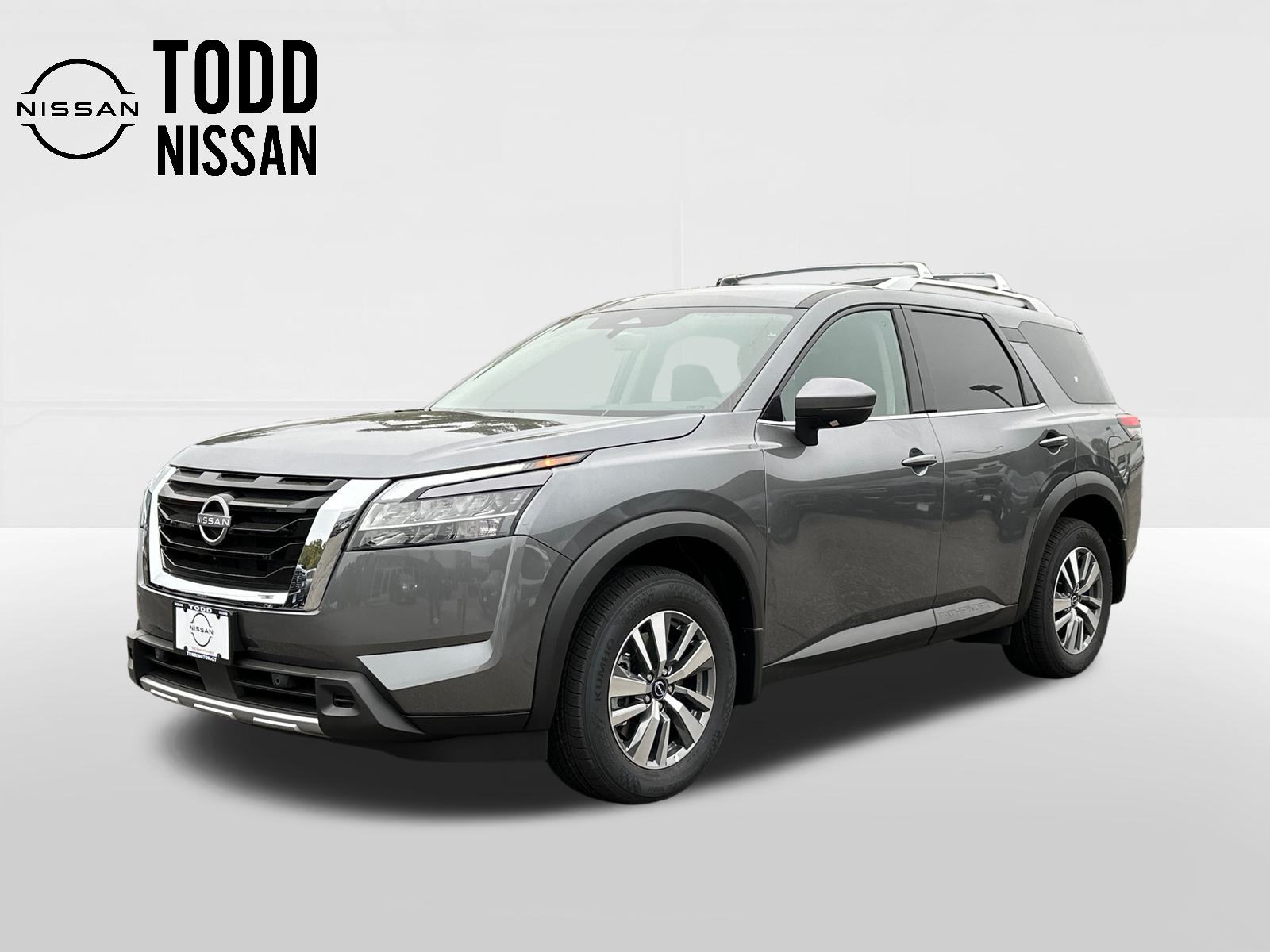 2024 Nissan Pathfinder SL 1