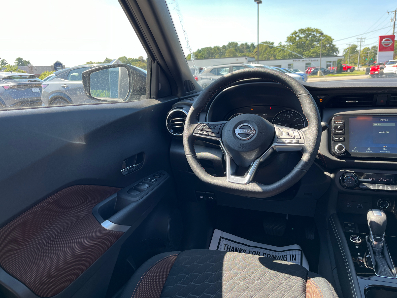 2024 Nissan Kicks SR 23