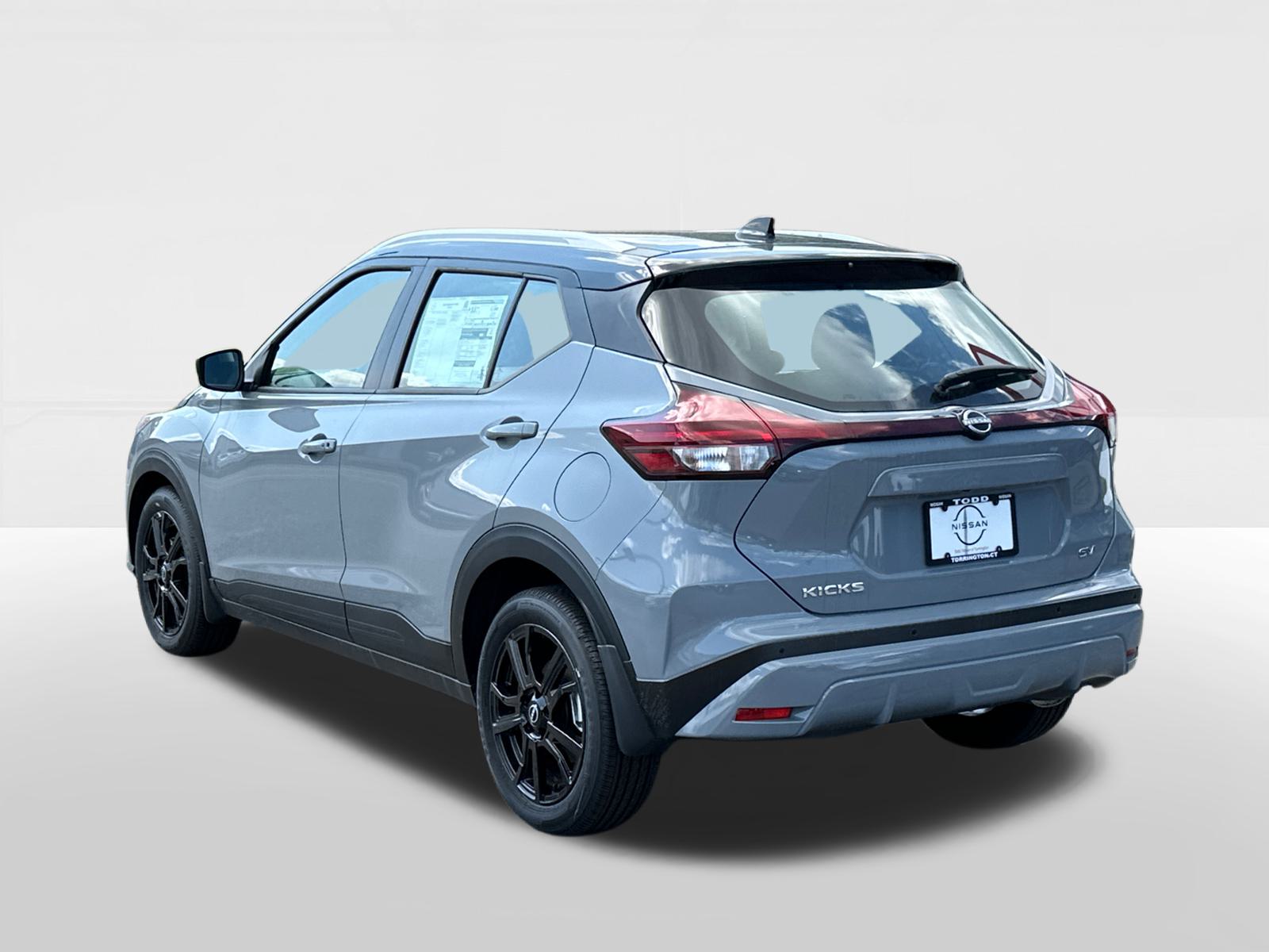 2024 Nissan Kicks SV 4