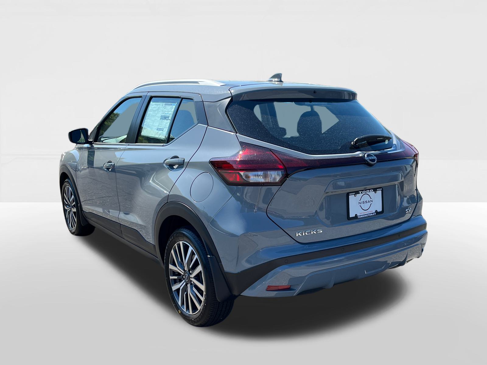 2024 Nissan Kicks SV 2