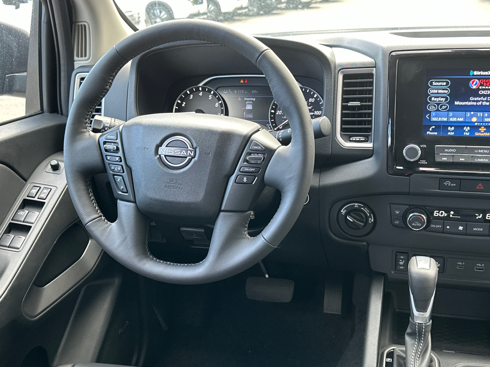 2024 Nissan Frontier SL 22