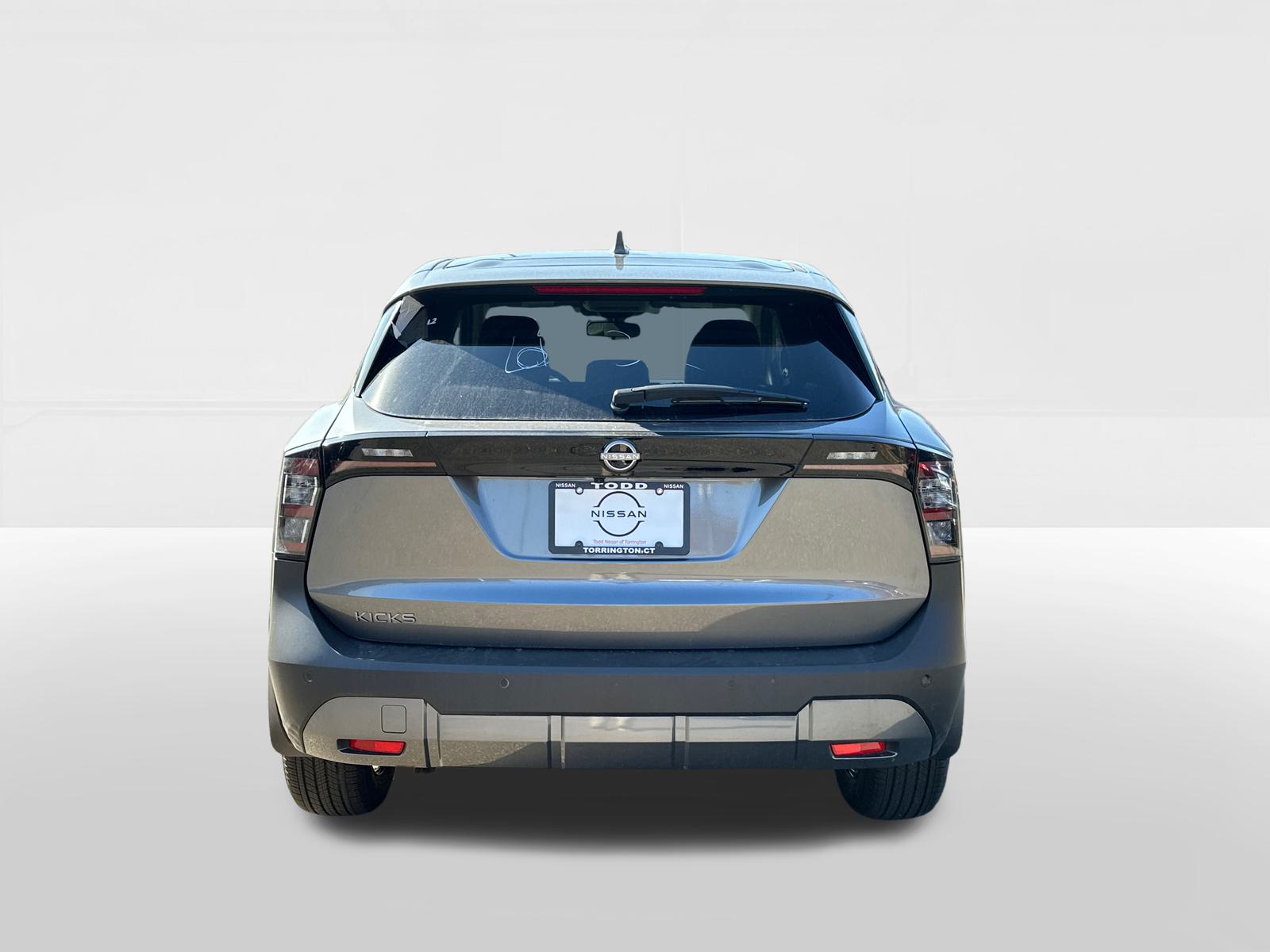 2025 Nissan Kicks SV 3