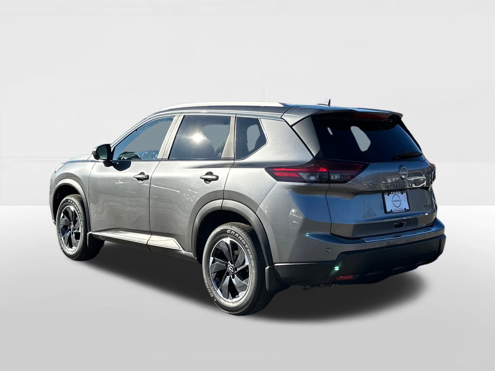 2025 Nissan Rogue SV 2