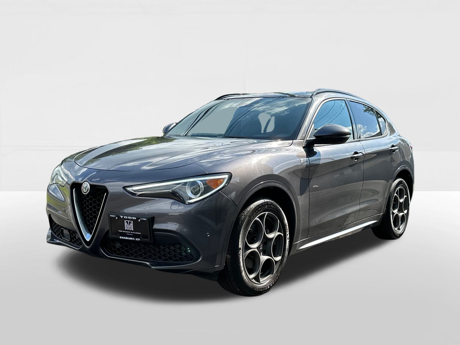 2022 Alfa Romeo Stelvio Ti CPO 1