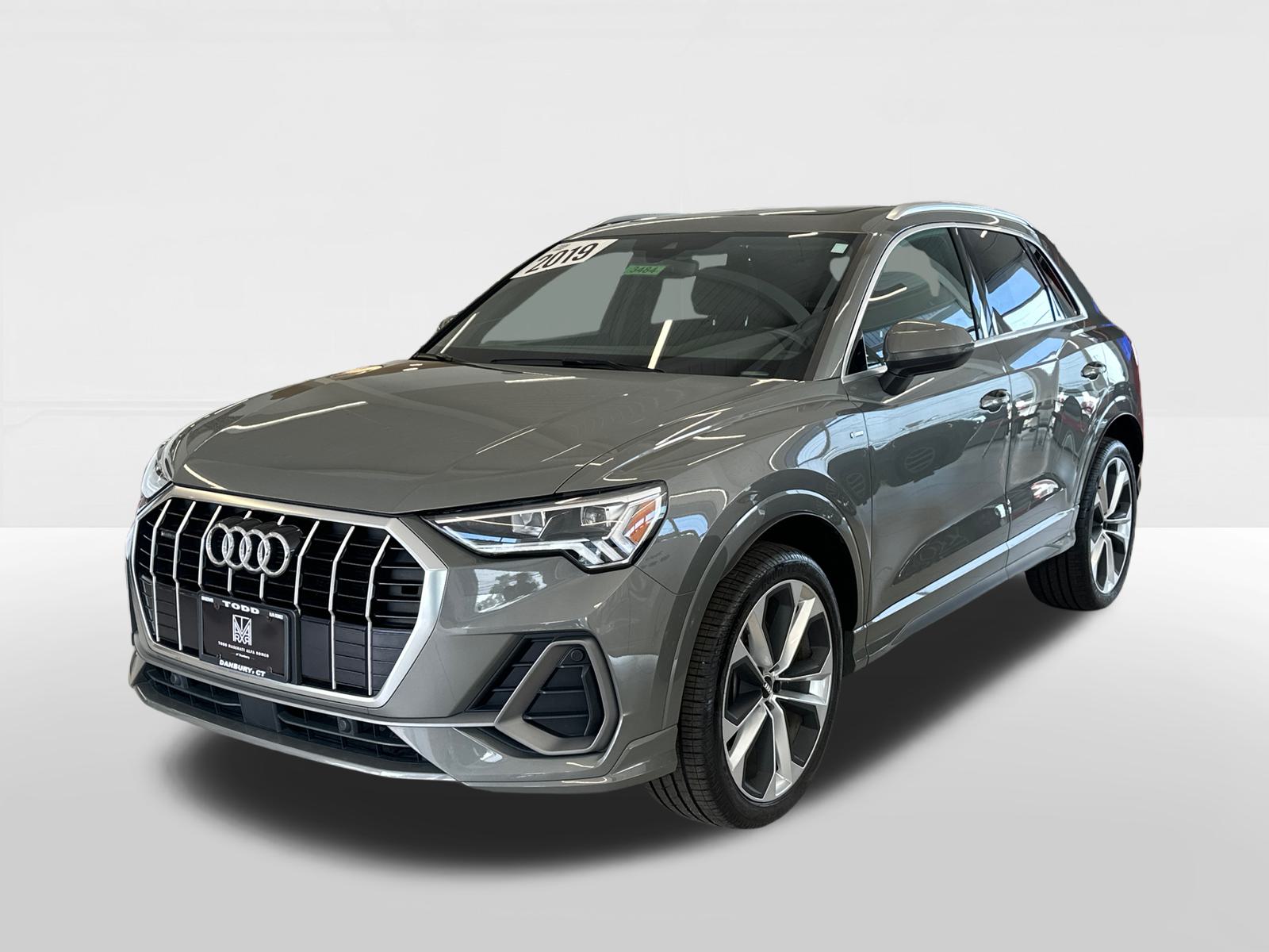 2019 Audi Q3 2.0T Premium Plus 1