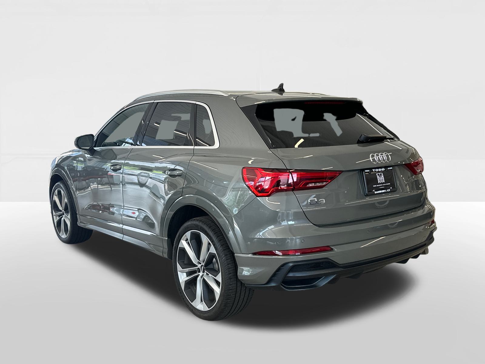 2019 Audi Q3 2.0T Premium Plus 6