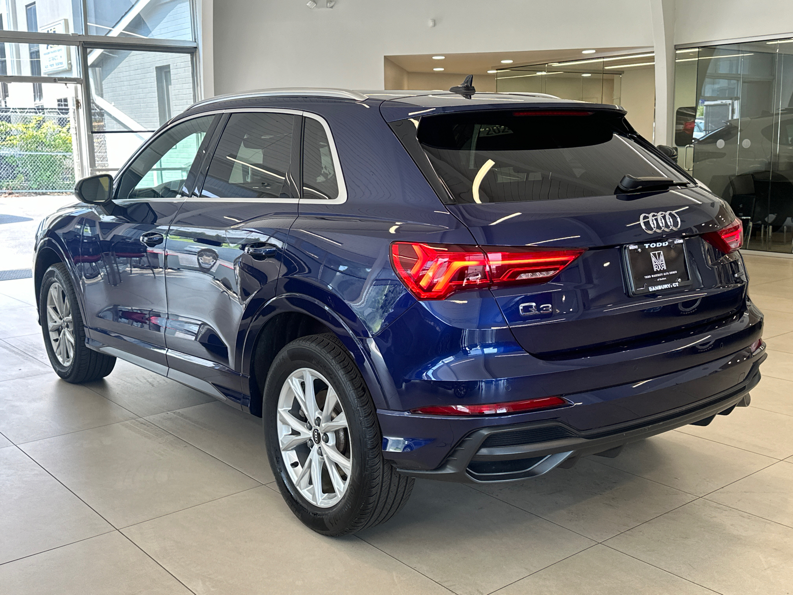 2021 Audi Q3 Premium 8