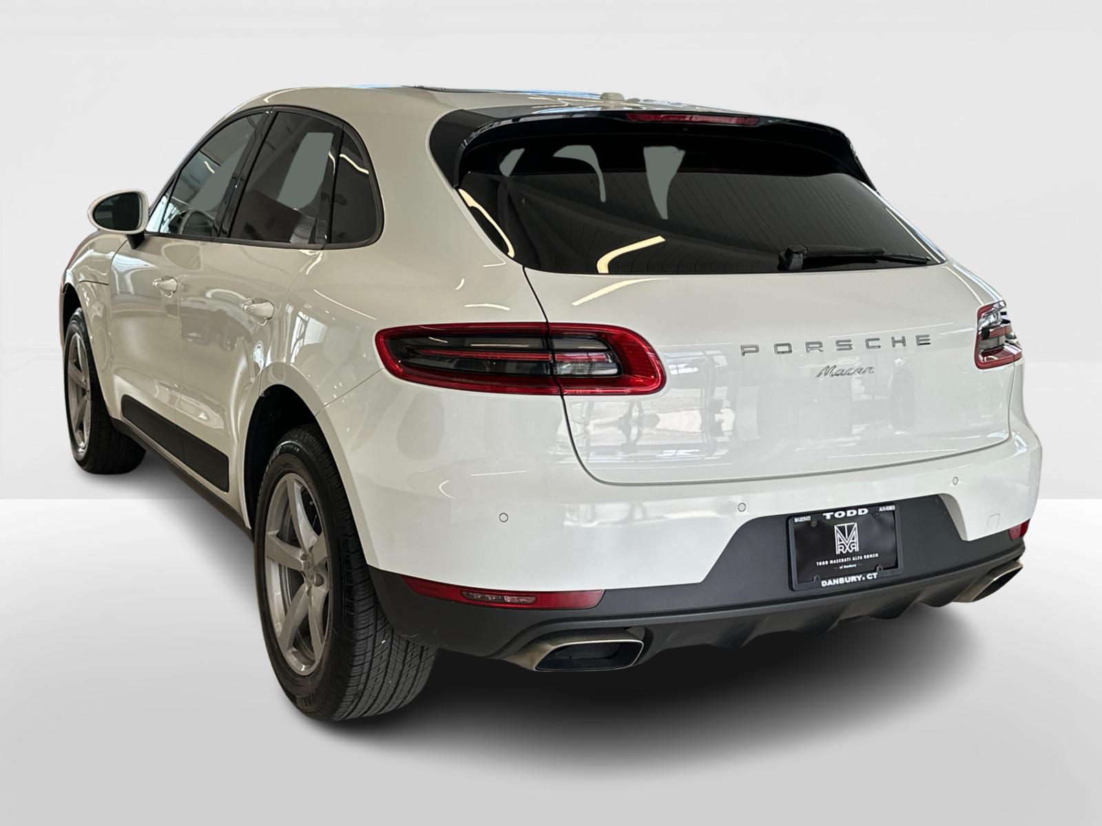 2018 Porsche Macan  4