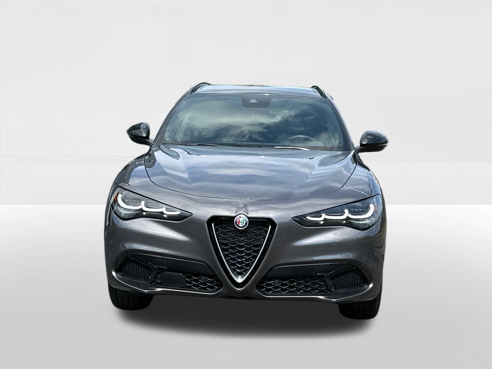 2024 Alfa Romeo Stelvio Ti 3