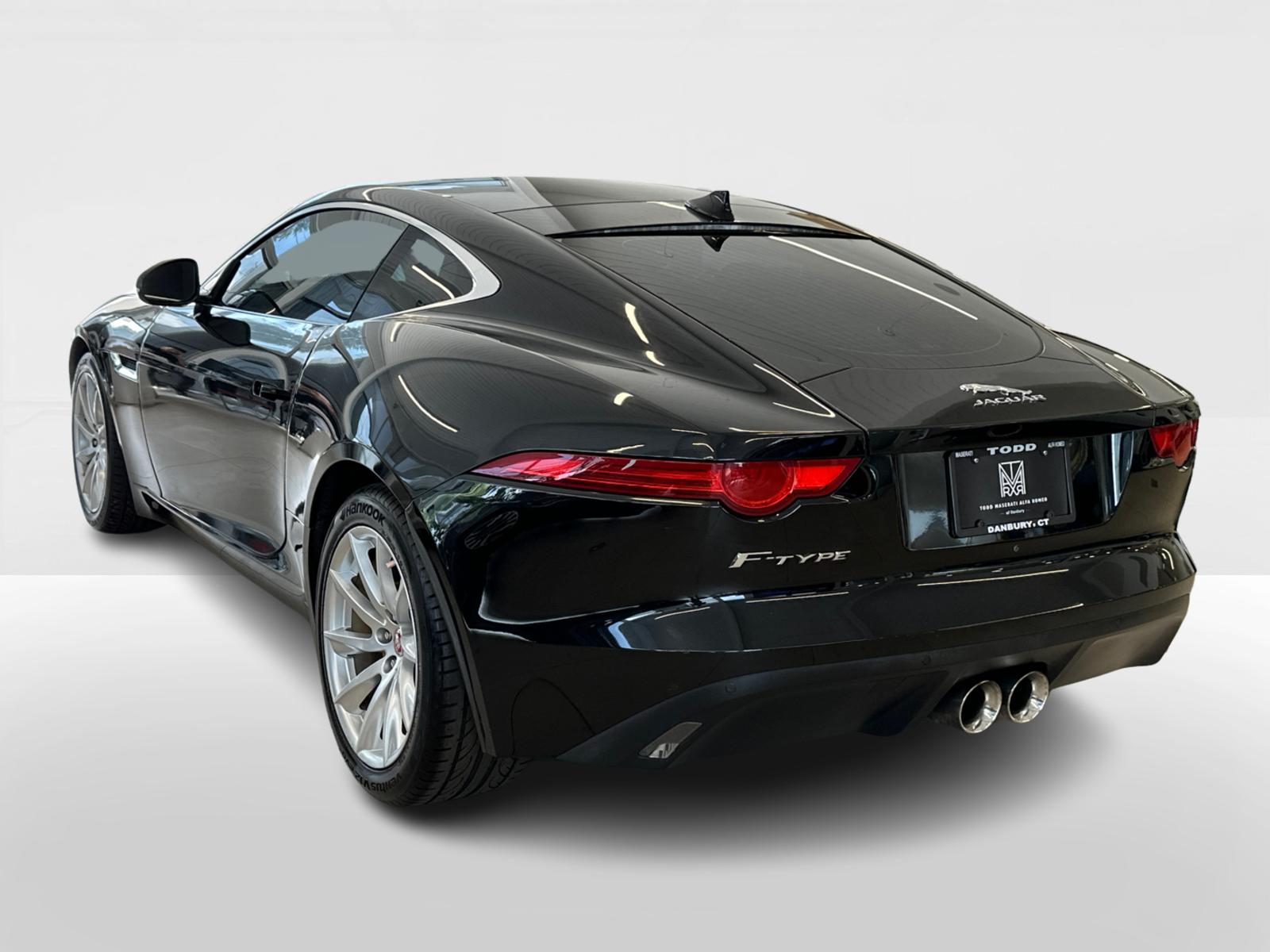 2016 Jaguar F-TYPE  4