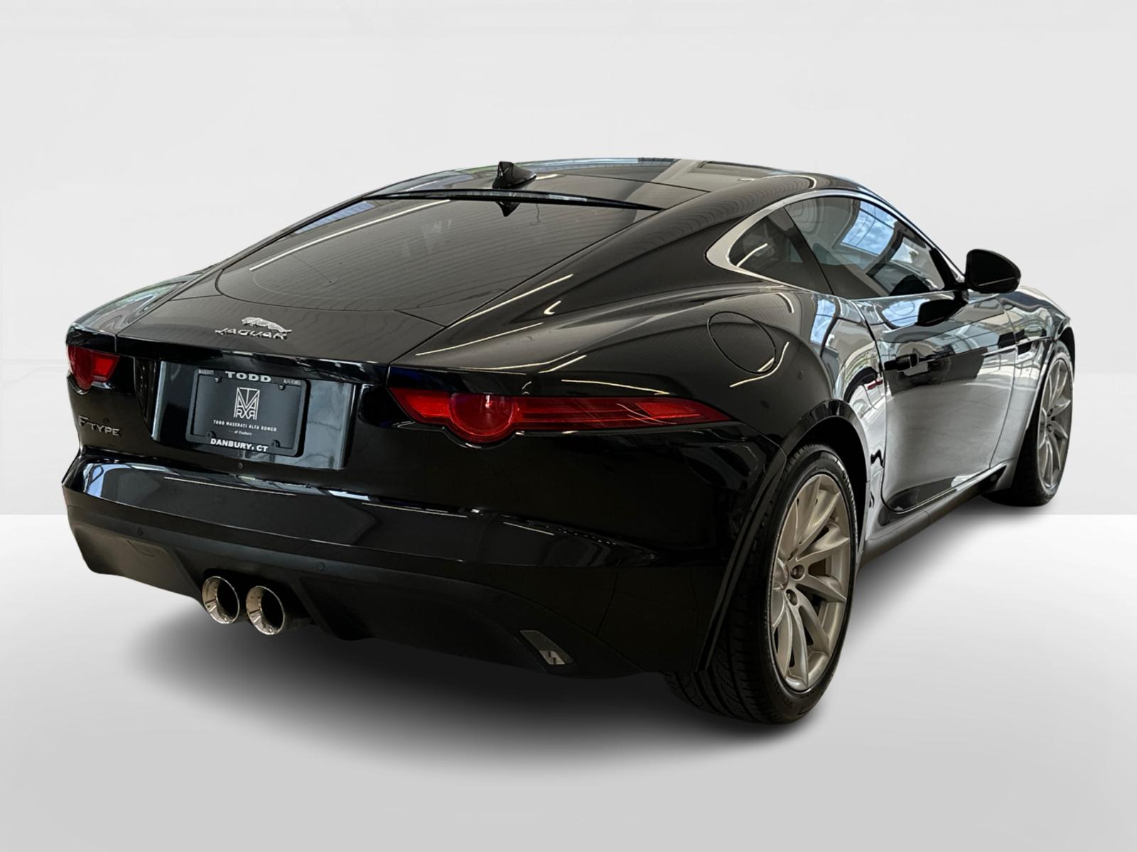 2016 Jaguar F-TYPE  6