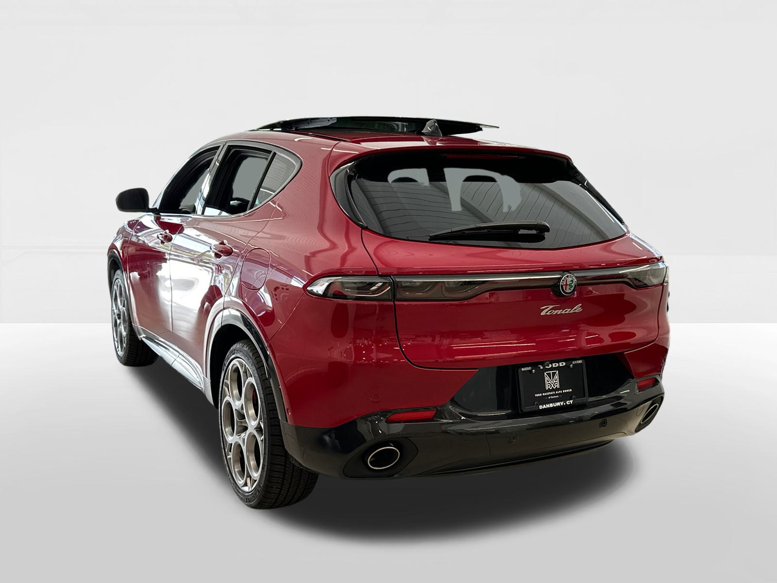 2024 Alfa Romeo Tonale Veloce 4