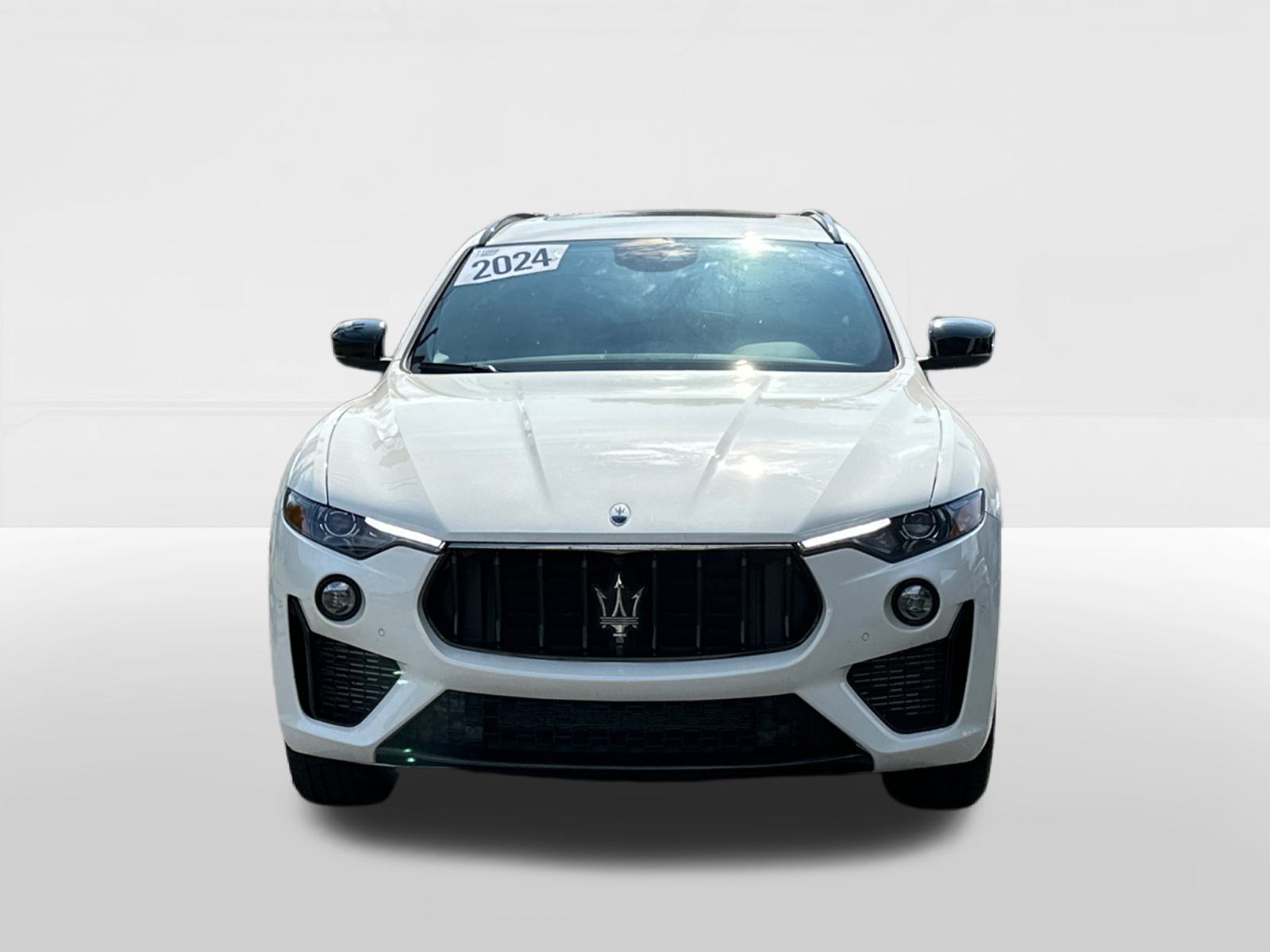 2024 Maserati Levante Modena 3