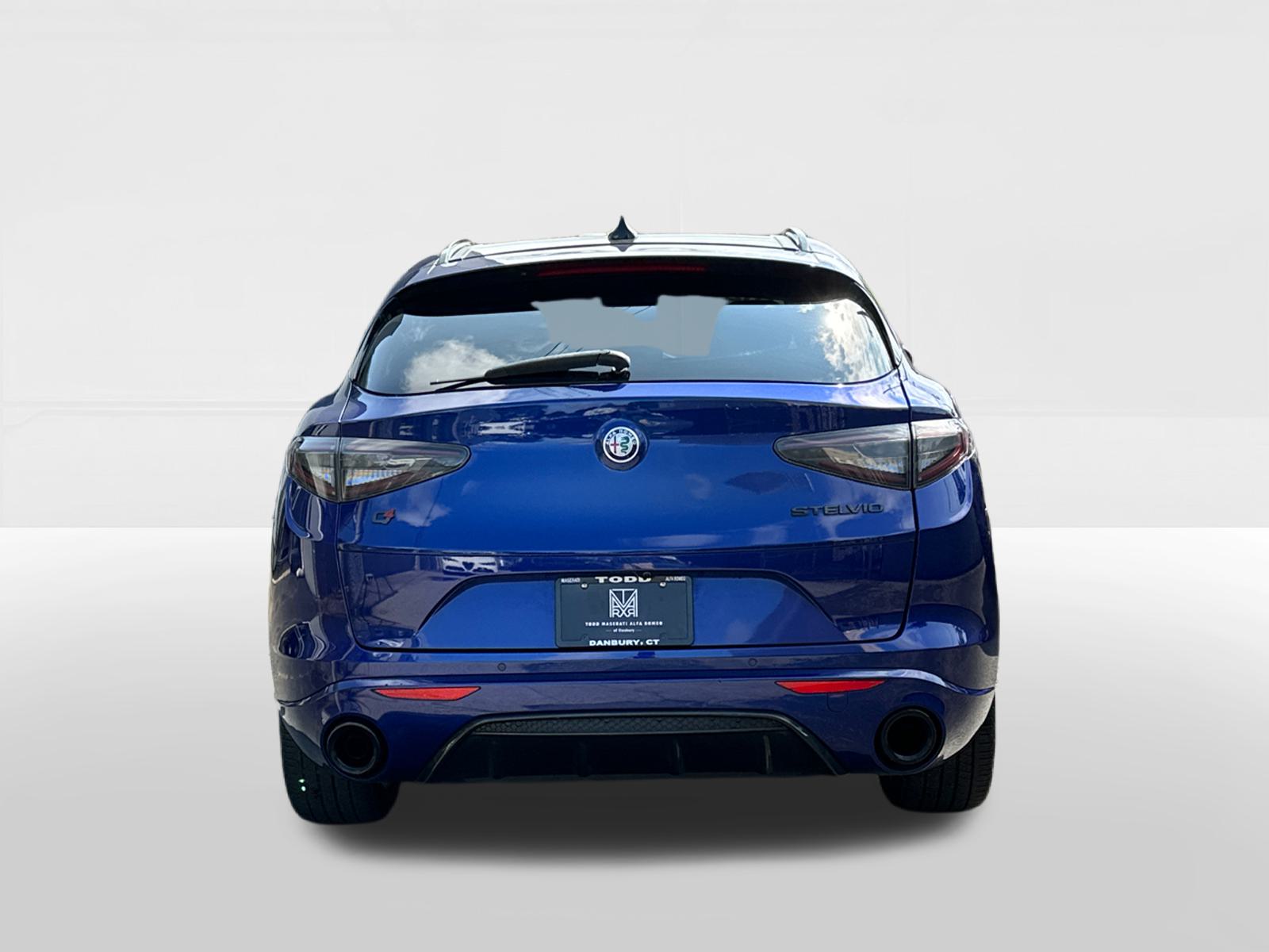 2021 Alfa Romeo Stelvio Ti Sport 5