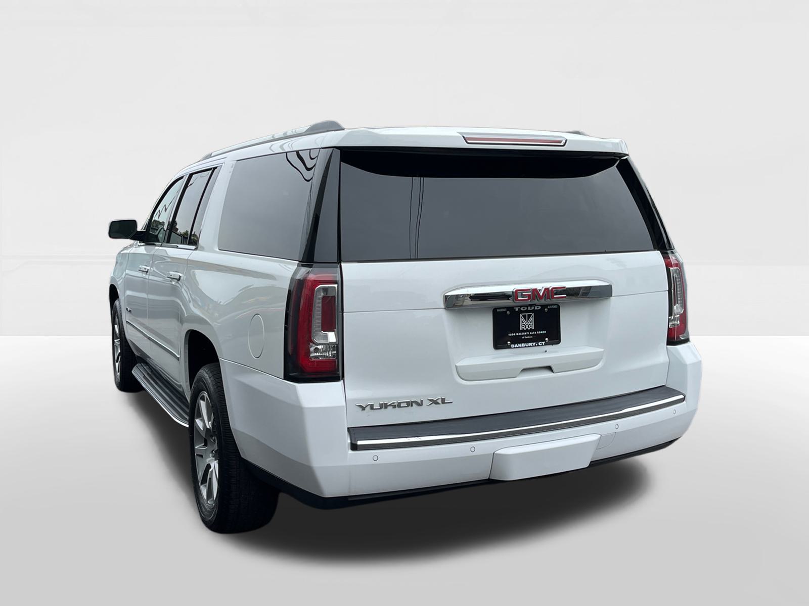 2017 GMC Yukon XL Denali 6