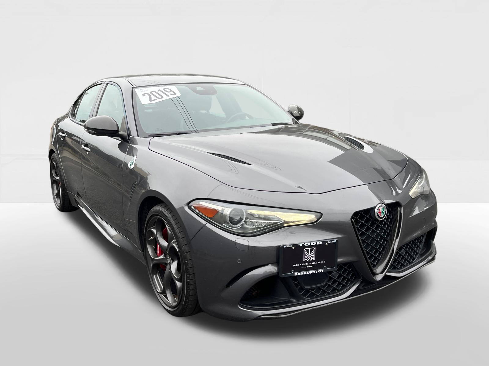 2019 Alfa Romeo Giulia Quadrifoglio 2