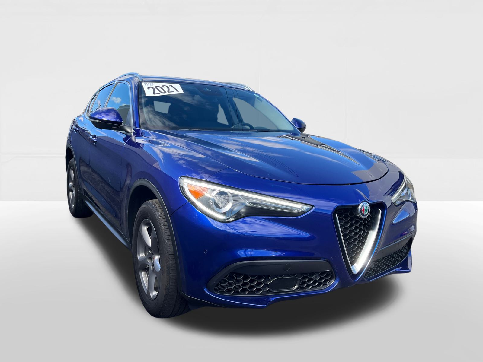 2021 Alfa Romeo Stelvio  2