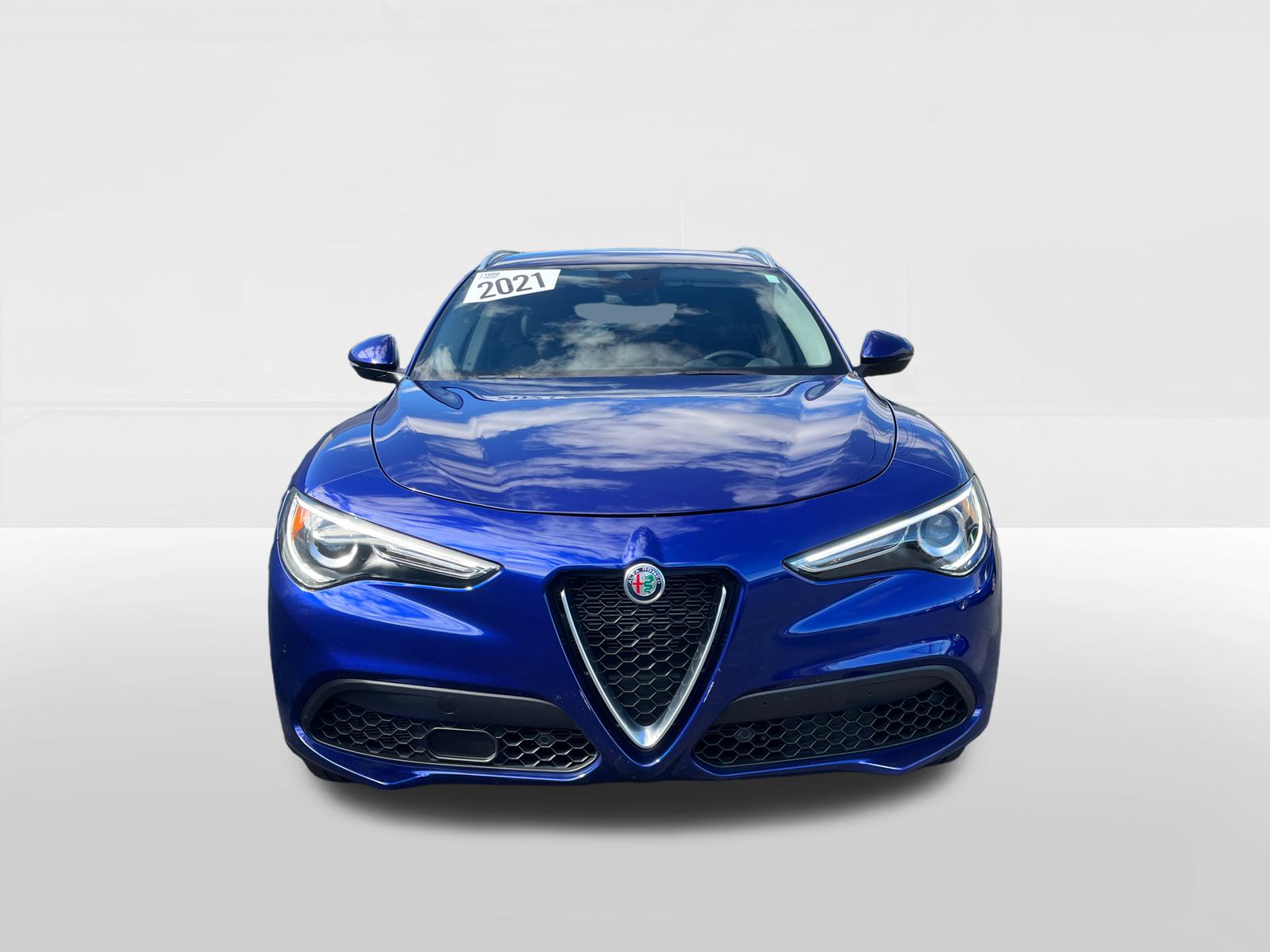 2021 Alfa Romeo Stelvio  3