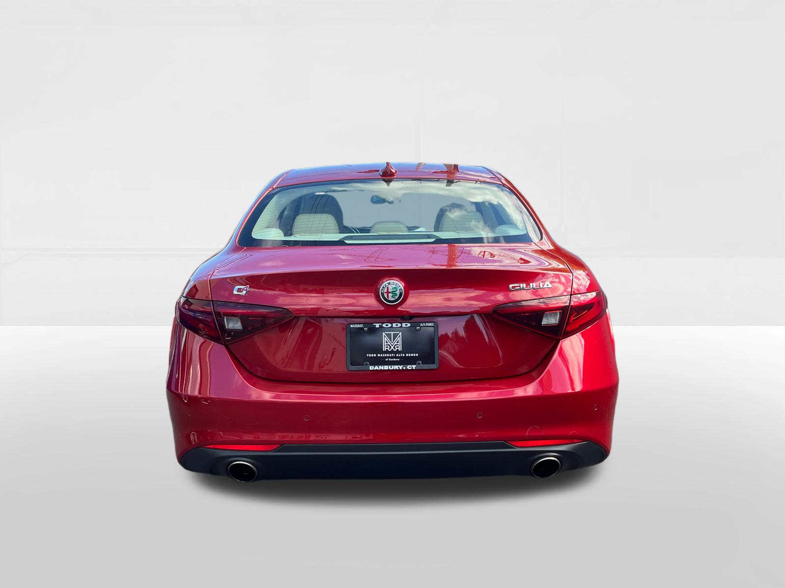 2017 Alfa Romeo Giulia Ti 5