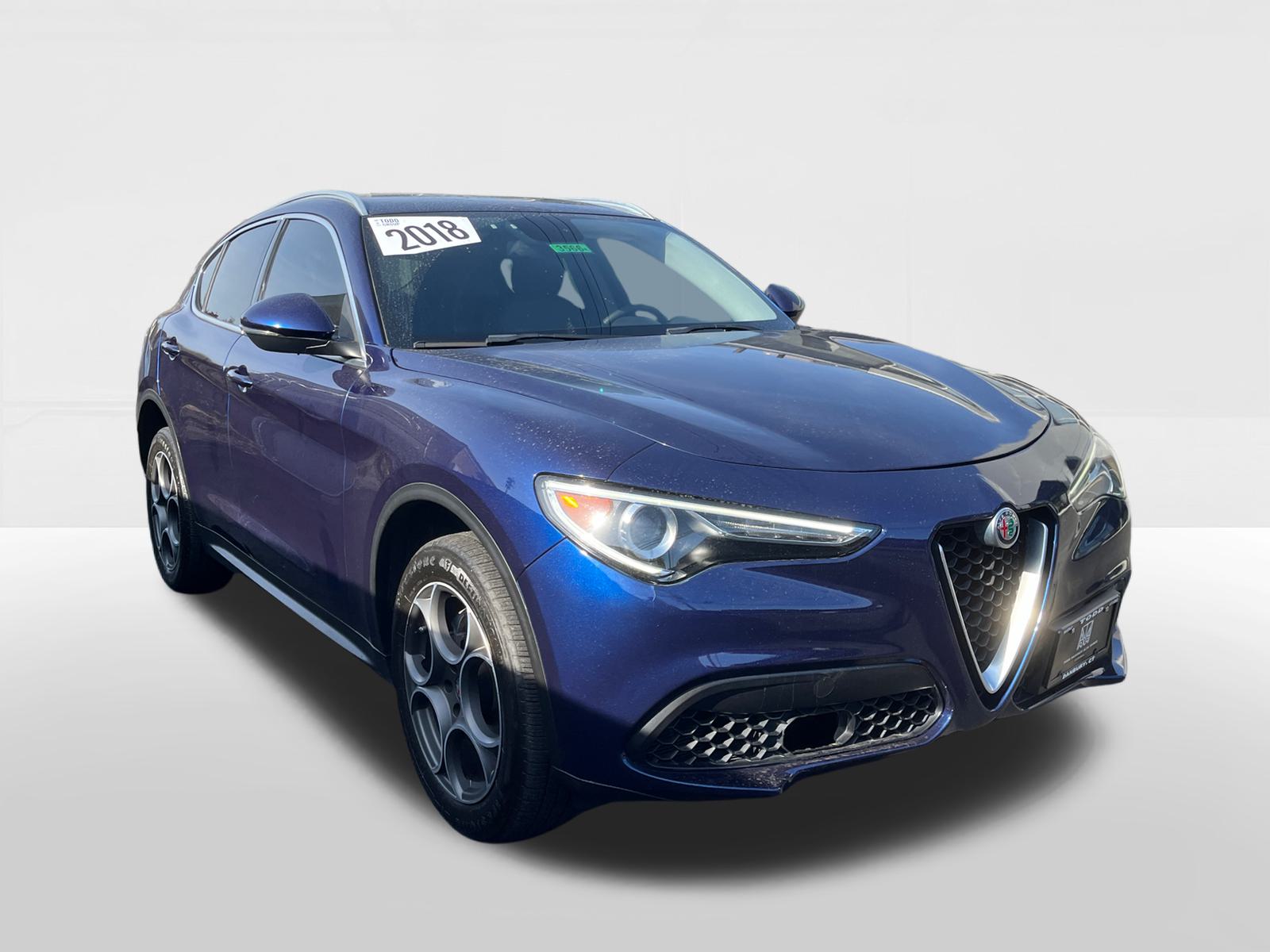 2018 Alfa Romeo Stelvio Base 2