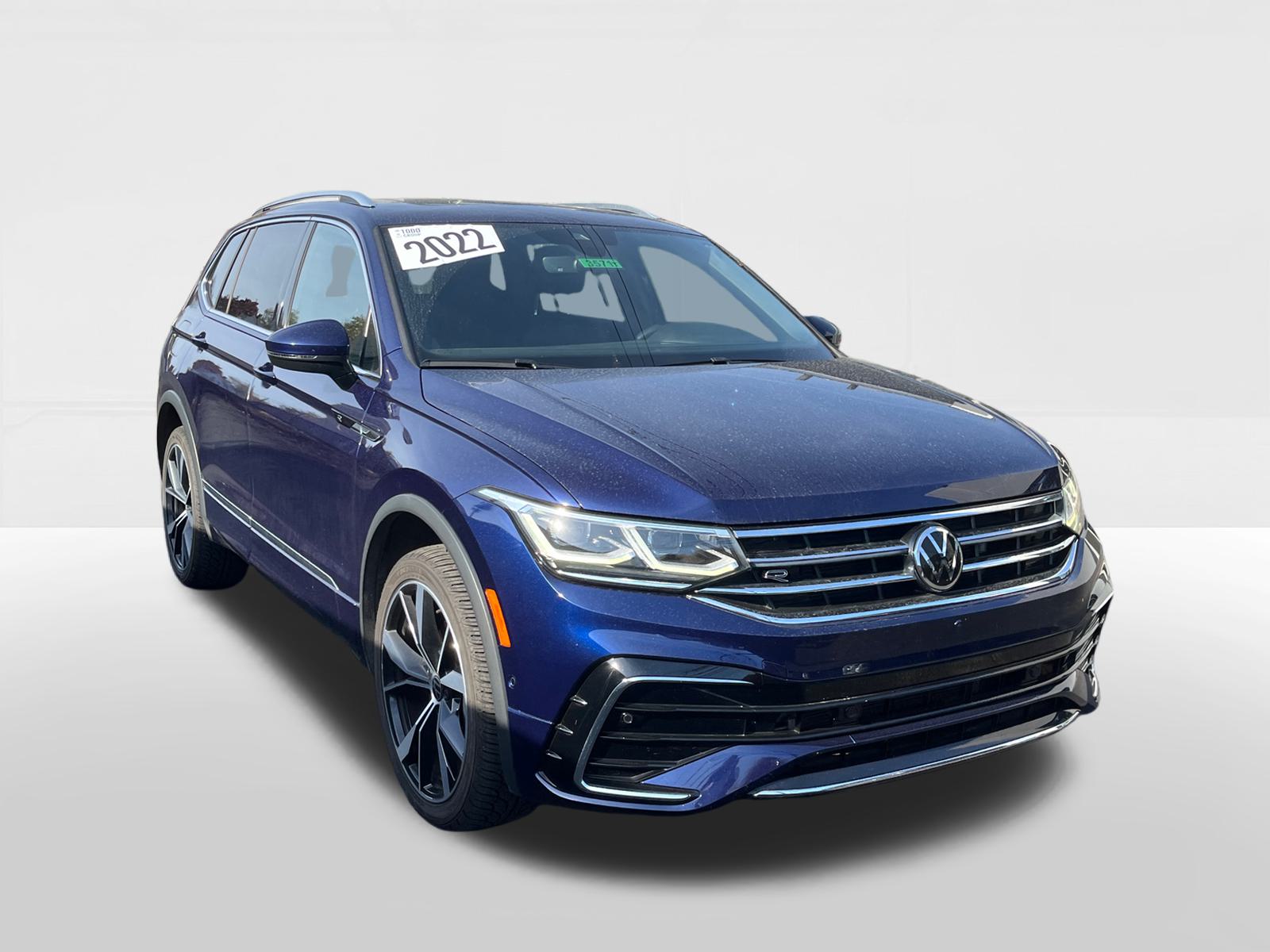 2022 Volkswagen Tiguan 2.0T SEL R-Line 2