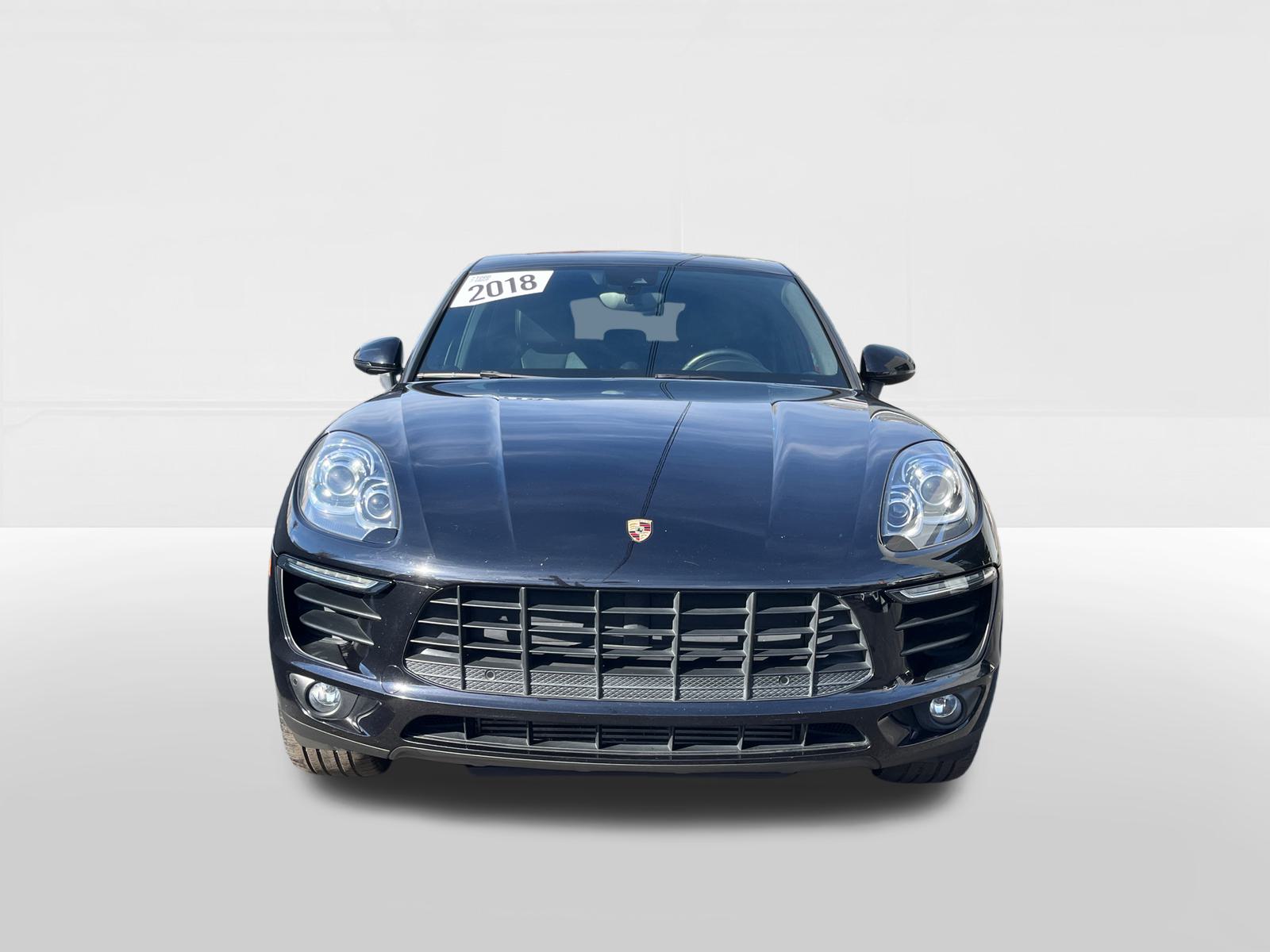 2018 Porsche Macan Base 3