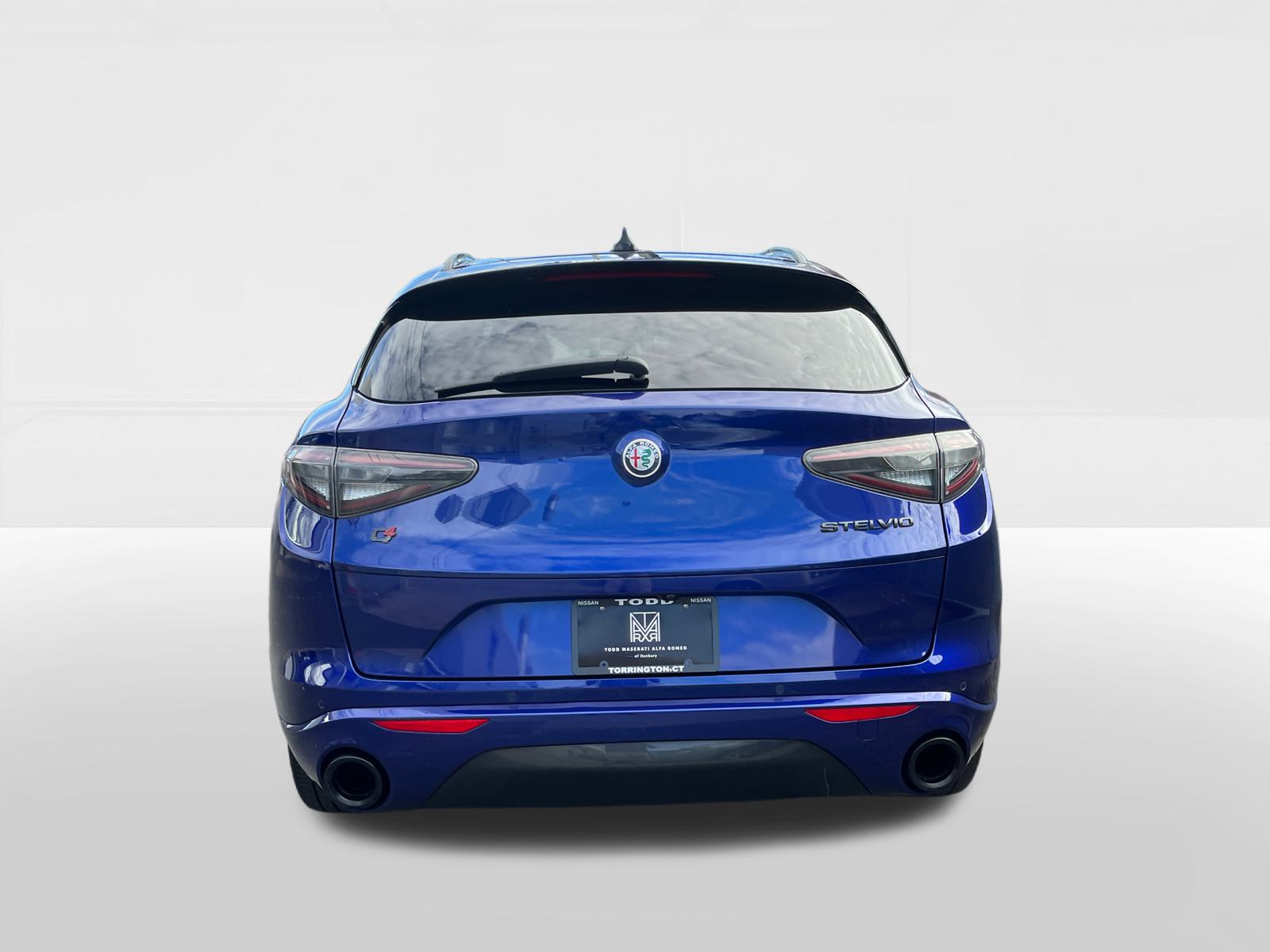 2021 Alfa Romeo Stelvio Ti Sport 5