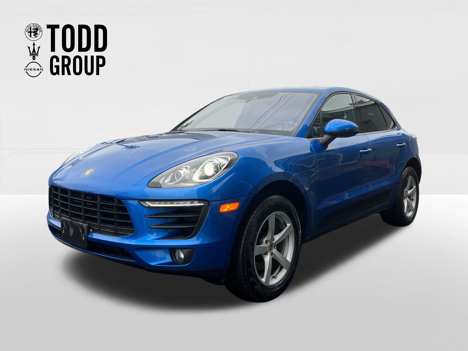 2018 Porsche Macan Base 1