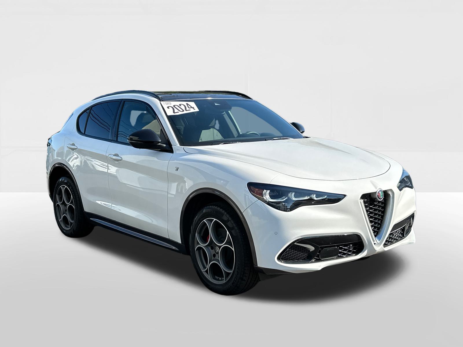 2024 Alfa Romeo Stelvio Ti 2