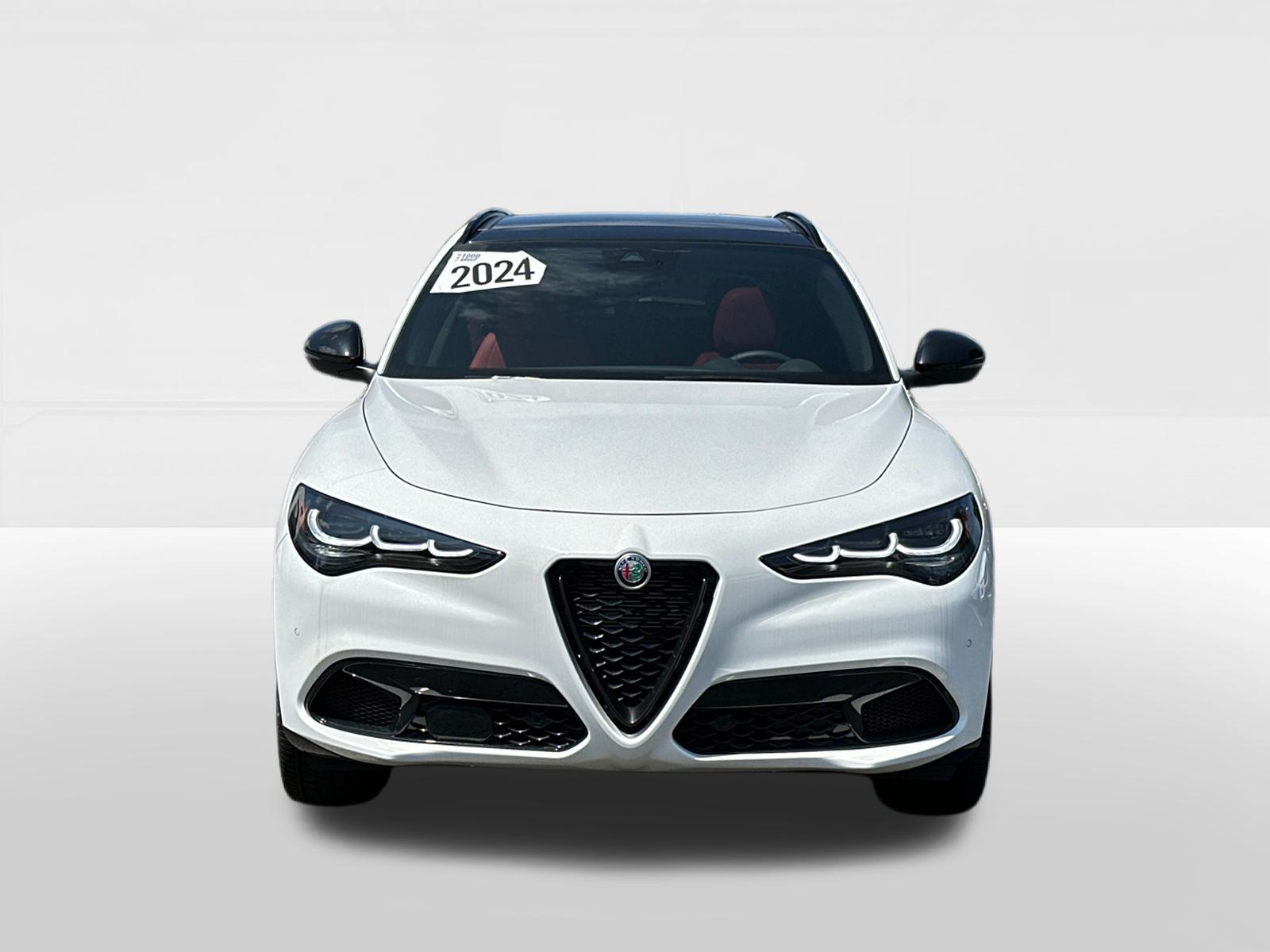 2024 Alfa Romeo Stelvio Veloce 3