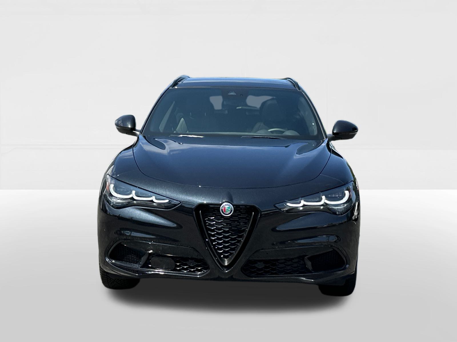 2024 Alfa Romeo Stelvio Veloce 3