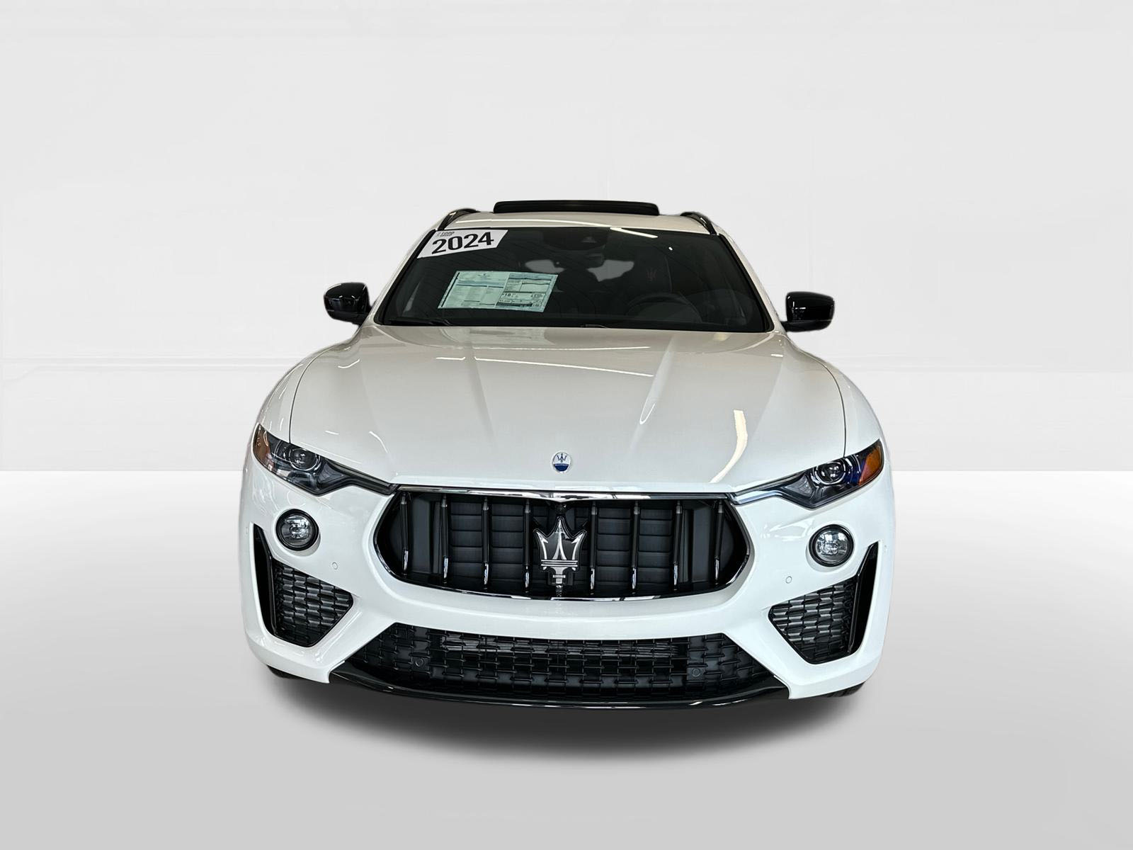 2024 Maserati Levante Modena 3