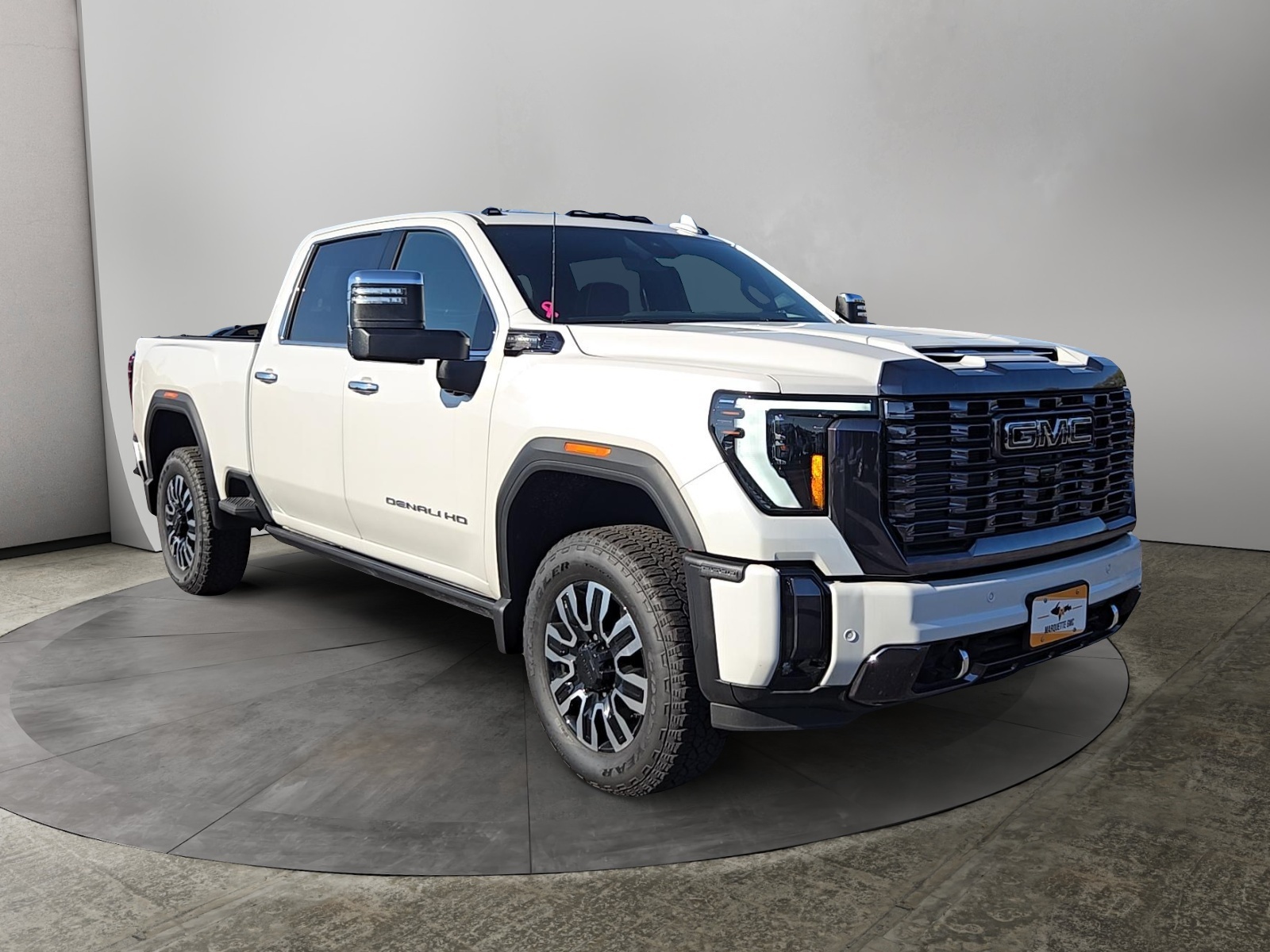 2024 GMC Sierra 2500HD Denali Ultimate 1