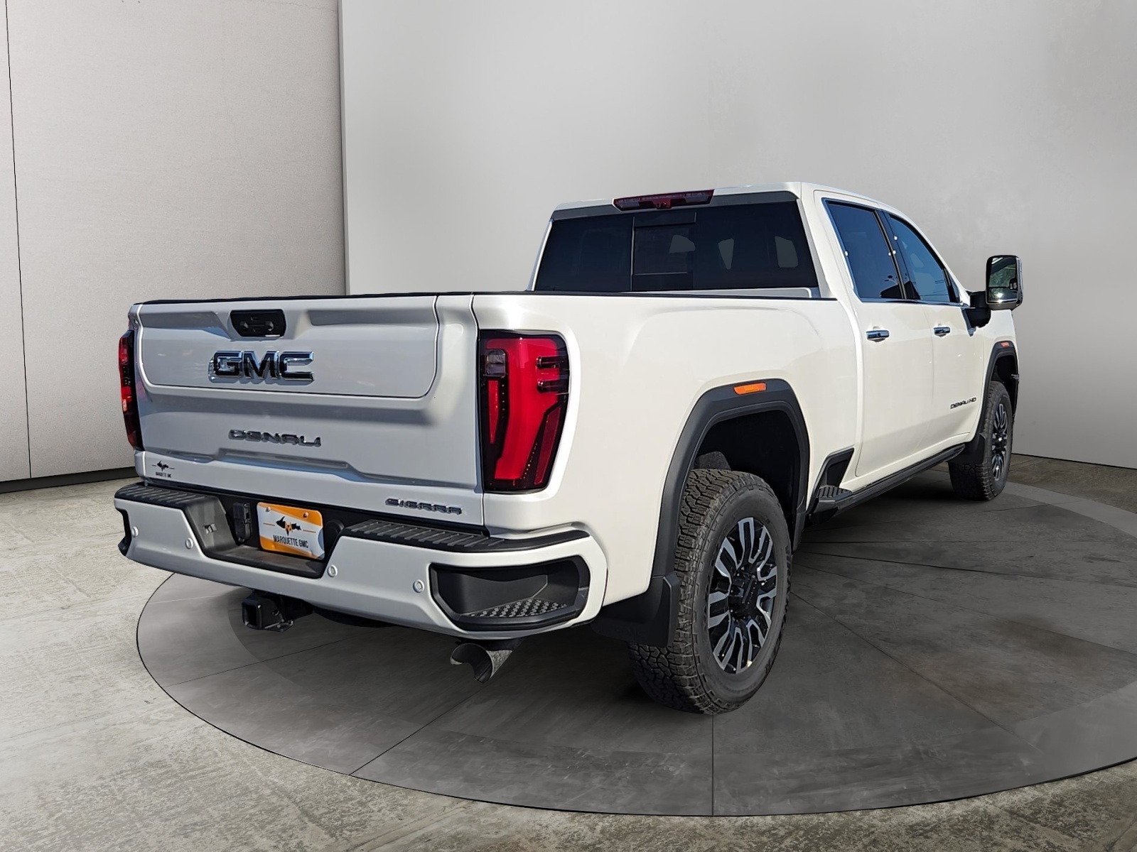 2024 GMC Sierra 2500HD Denali Ultimate 7