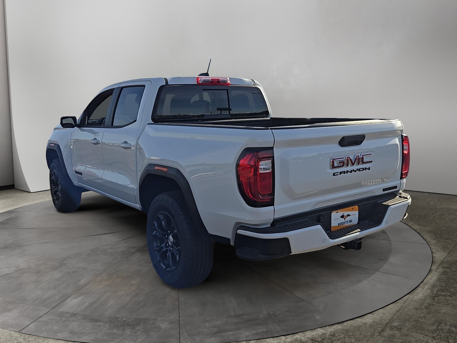 2024 GMC Canyon Elevation 5