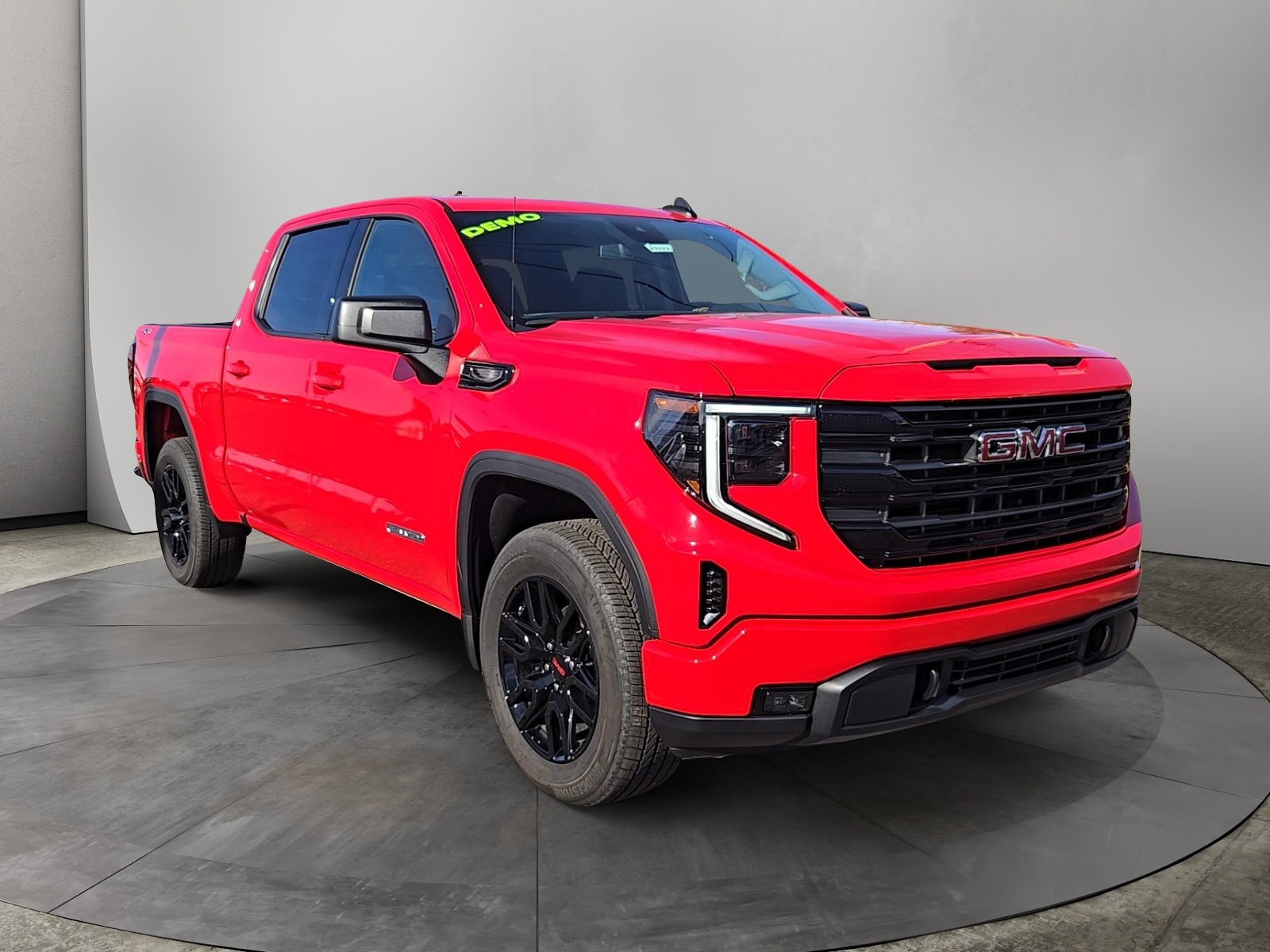 2024 GMC Sierra 1500 Elevation 1