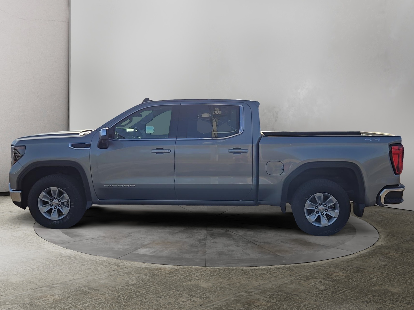 2024 GMC Sierra 1500 SLE 4