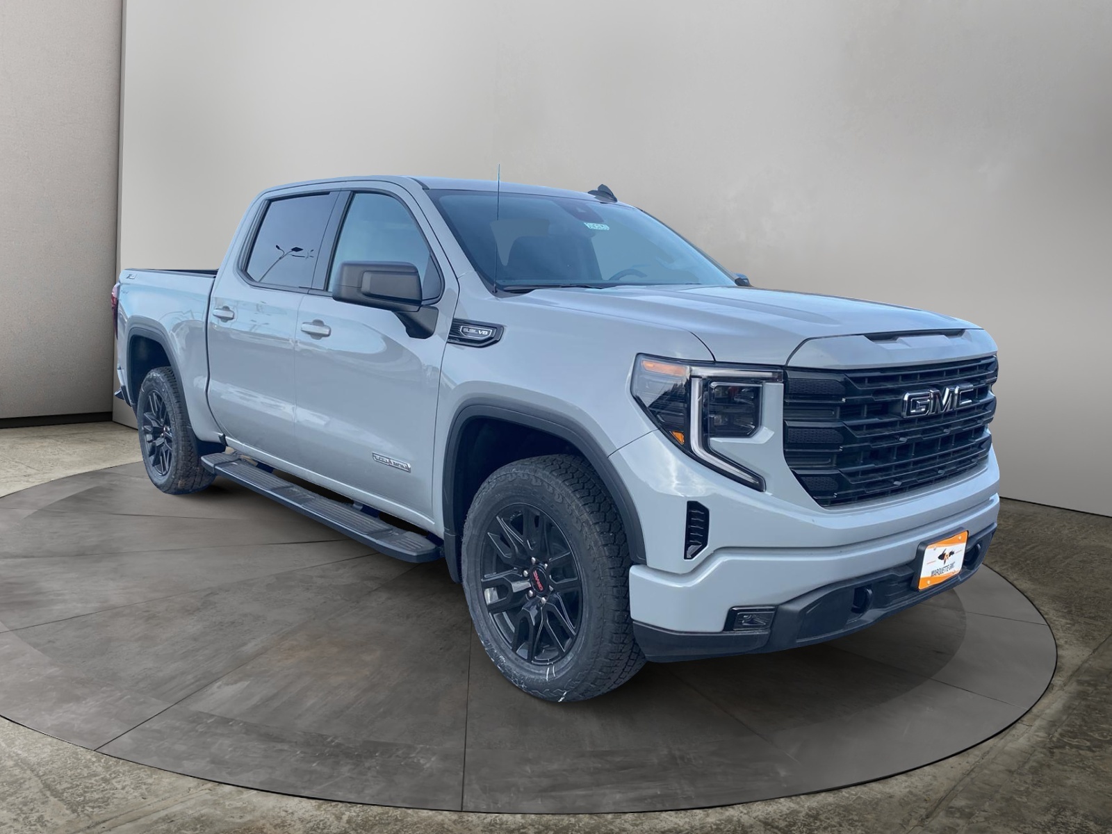 2024 GMC Sierra 1500 Elevation 2