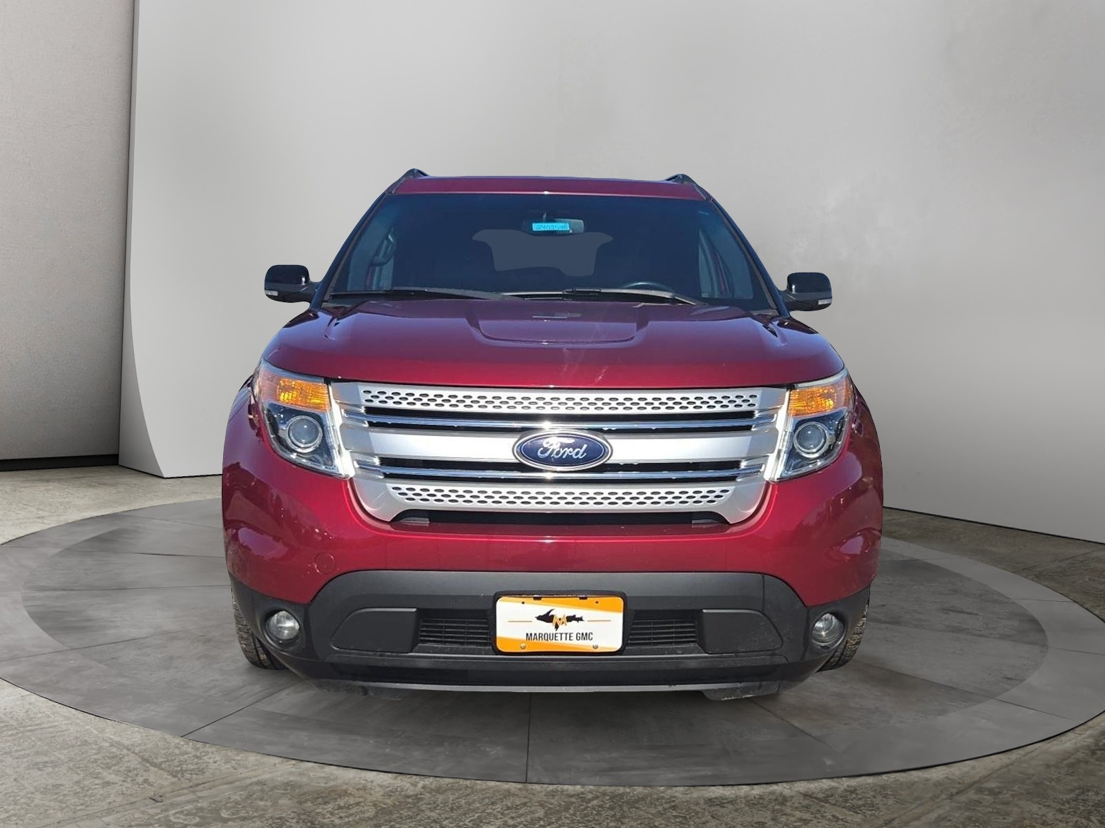 2015 Ford Explorer XLT 2